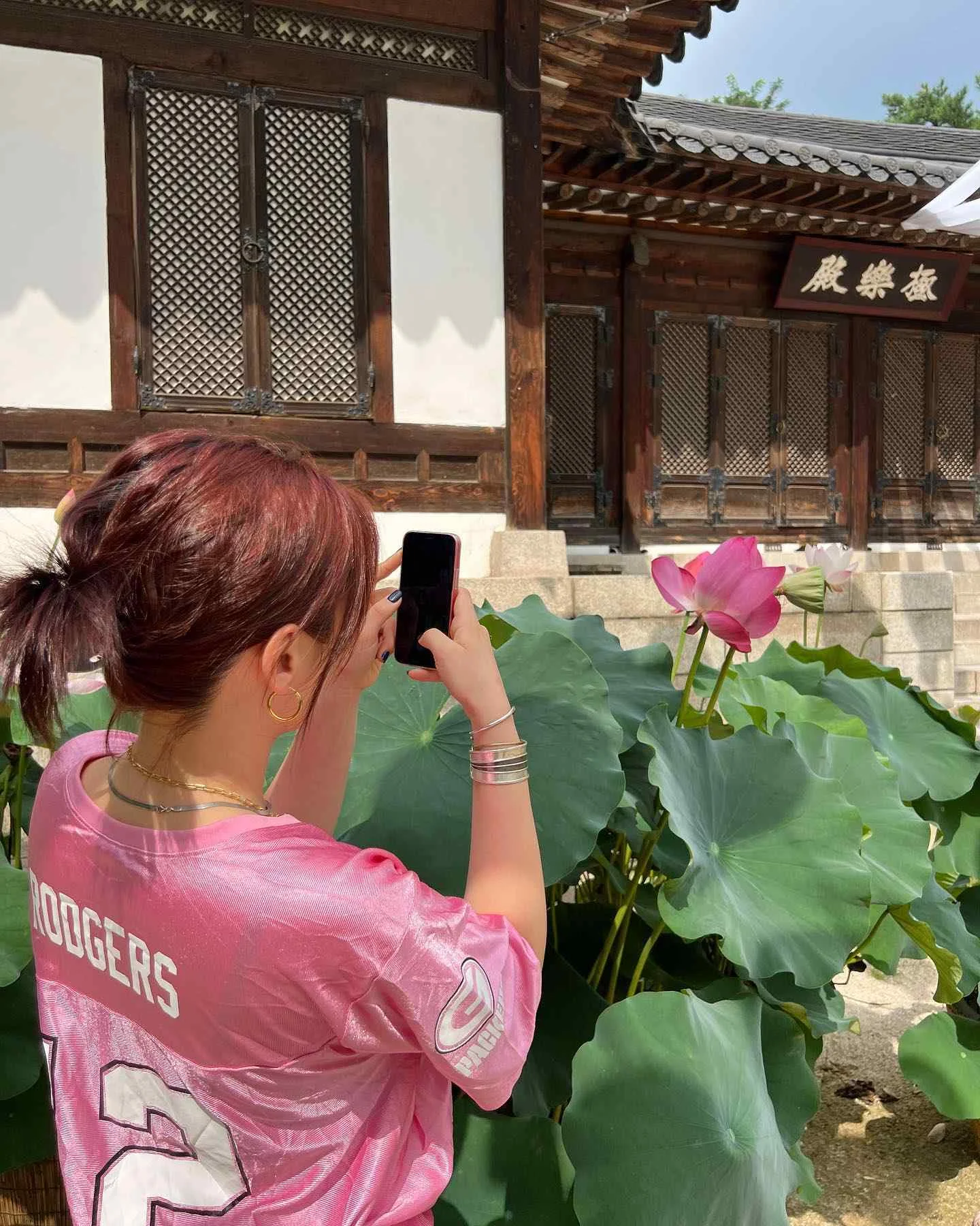 Kim Yong Ji - kim-yong-ji-22.webp
